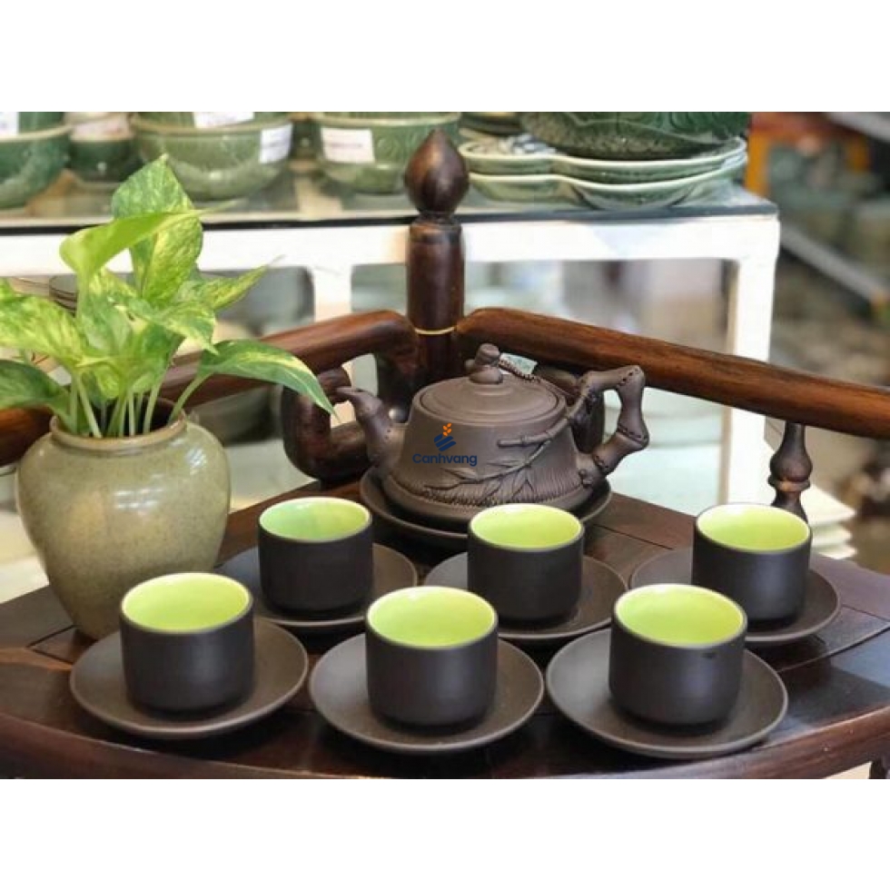 Bộ Ấm Trà Đất Đỏ Đắp Nổi Trúc