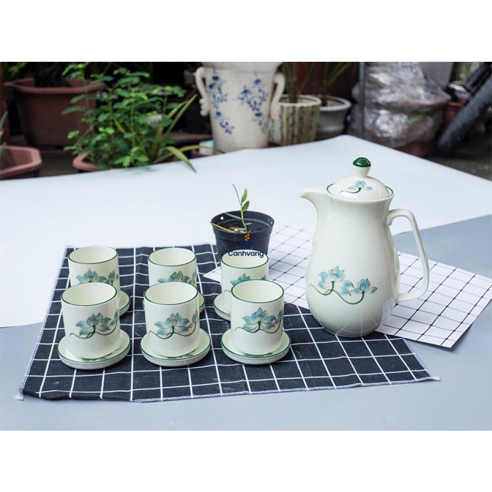 Bộ Bình Nước Men Kem Hoa Sen 1.3L